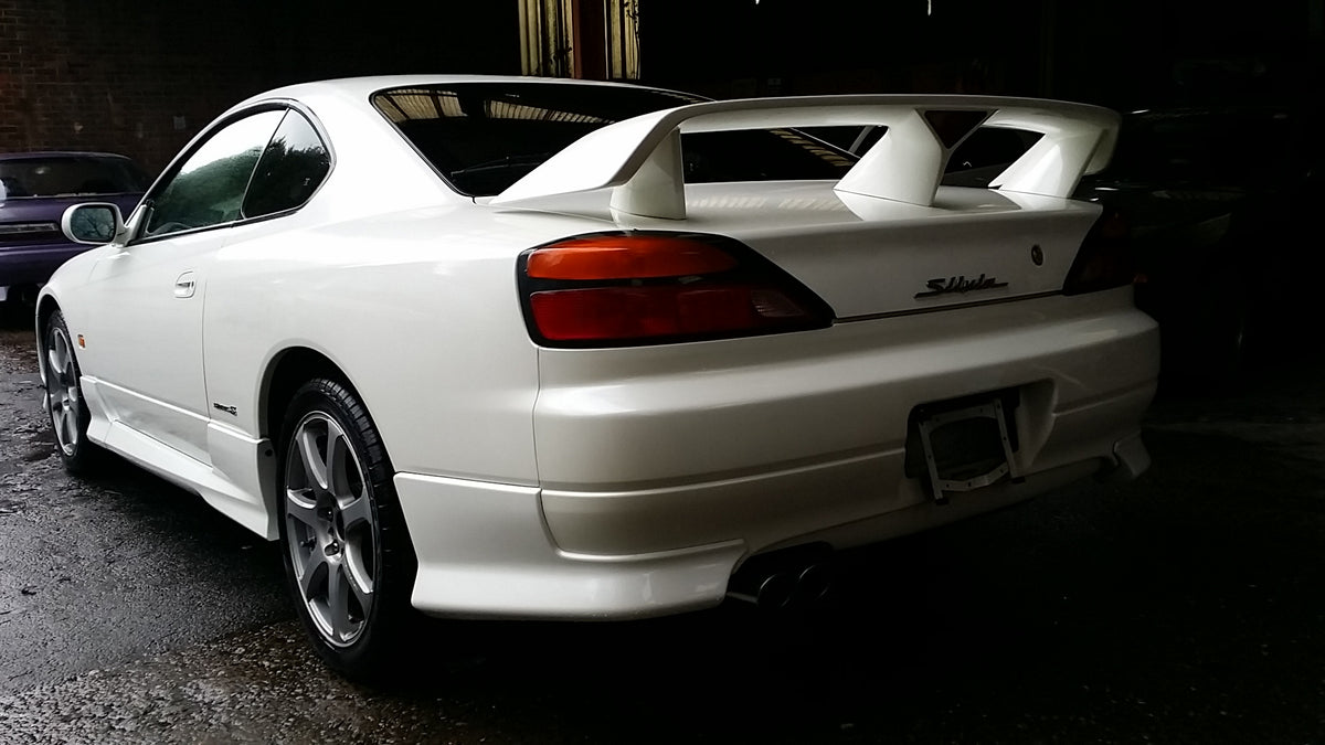 S15 Aero Style Side Skirts (Plastic)