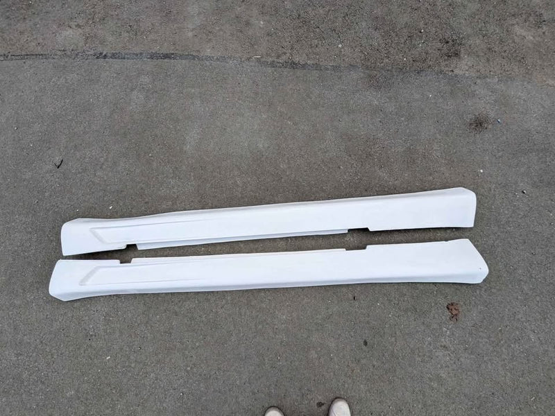 Skyline G35 350GT DM Style Side skirts Pair Clearance