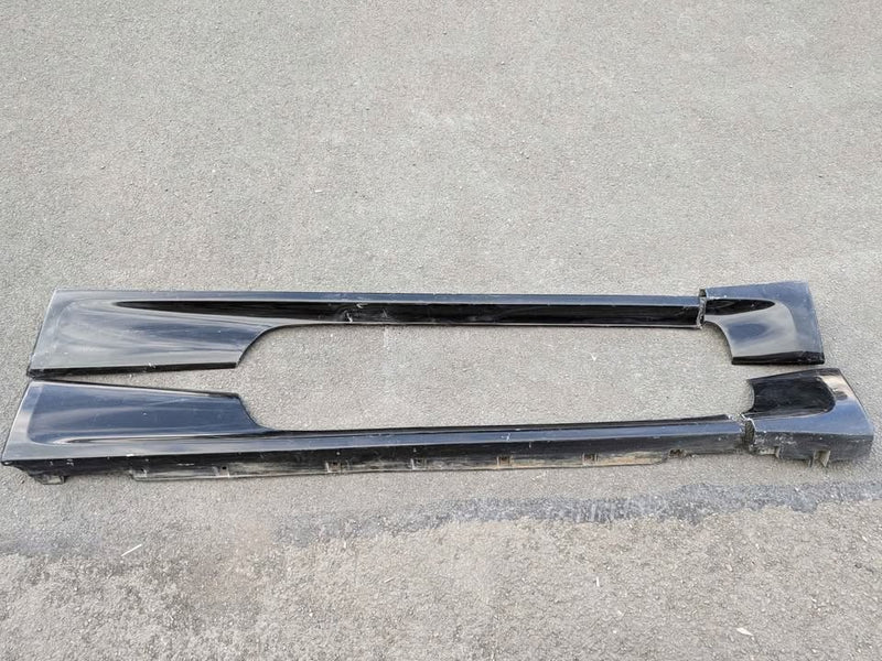 Original Plastic R33 GTR Side Skirts & Cap