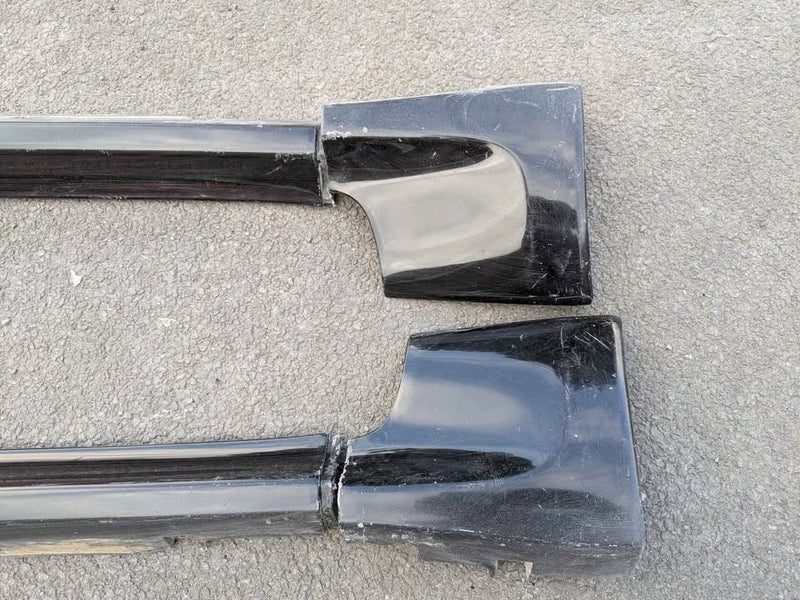 Original Plastic R33 GTR Side Skirts & Cap
