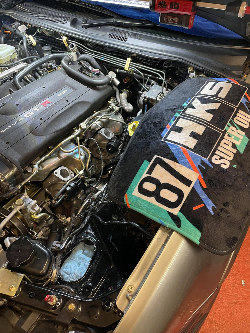 HKS Skyline R32 GTR Logo Mat Engine work / Home use