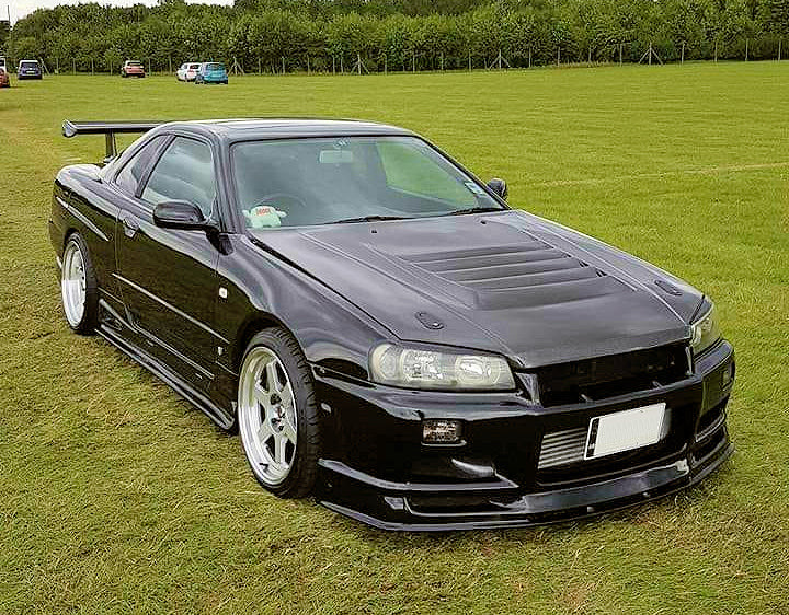 R34GTT Nismo Style Vented Bonnet Carbon (Special Order)