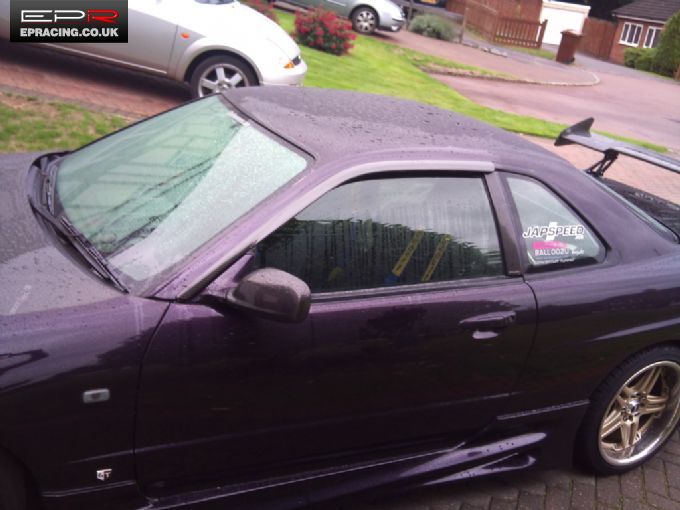 R34 GTT/GTR Wind Deflector Carbon